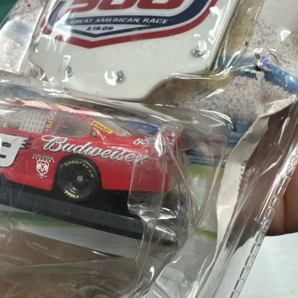 2009 Winner’s Circle 51st Annual Daytona 500 Kasey Kahne 1:64 (White Backboard)